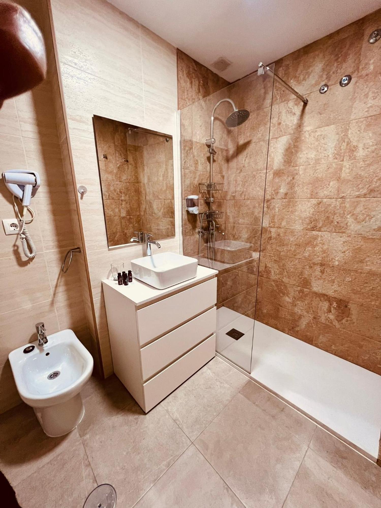 Apartment Vacacionales Empul Canos De Meca *